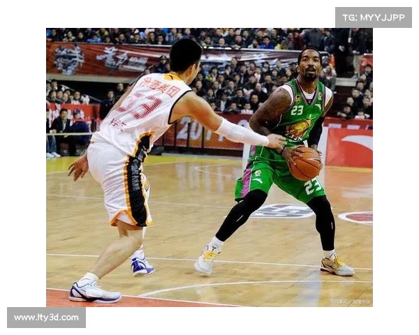 巅峰 JR 史密斯 CBA 统治力:场均 34.4 分 + 60 分狂潮,CBA 乔丹实至名归! 巅峰 JR 史密斯 CBA 统治力:场均 34.4 分 + 60 分狂潮,CBA 乔丹实至名归!